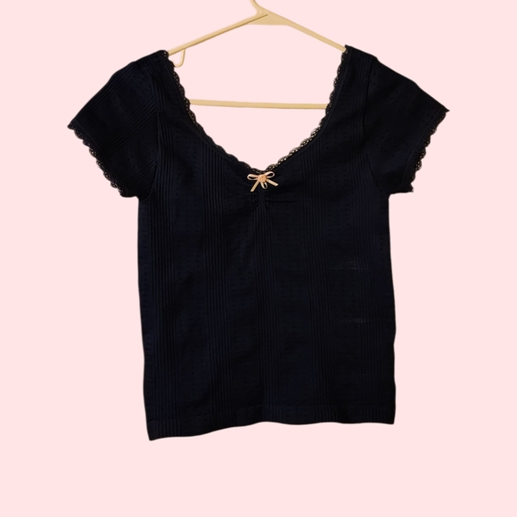 vital life Tops - Vital Life Navy Top with Lace Trim